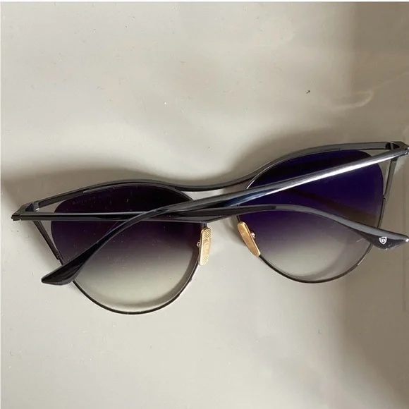 Dita Sexy Cat-Eye Sunglasses with case! Great Gift! ♥️ - Picture 6 of 7